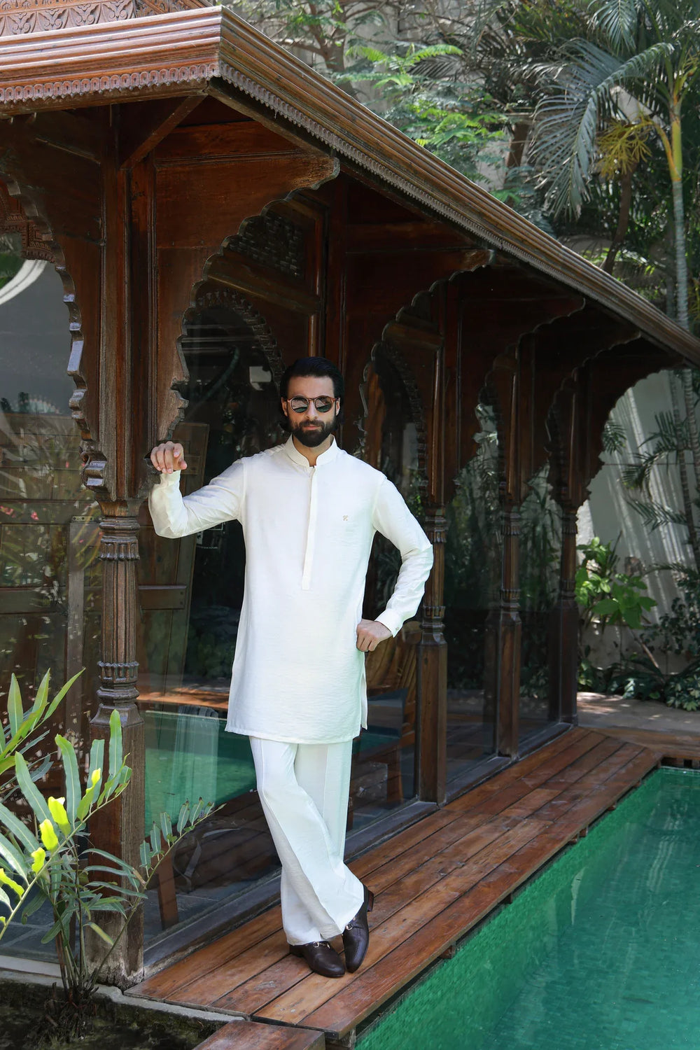 Humayun Alamgir — Off-White Linen Silk Kurta Pajama