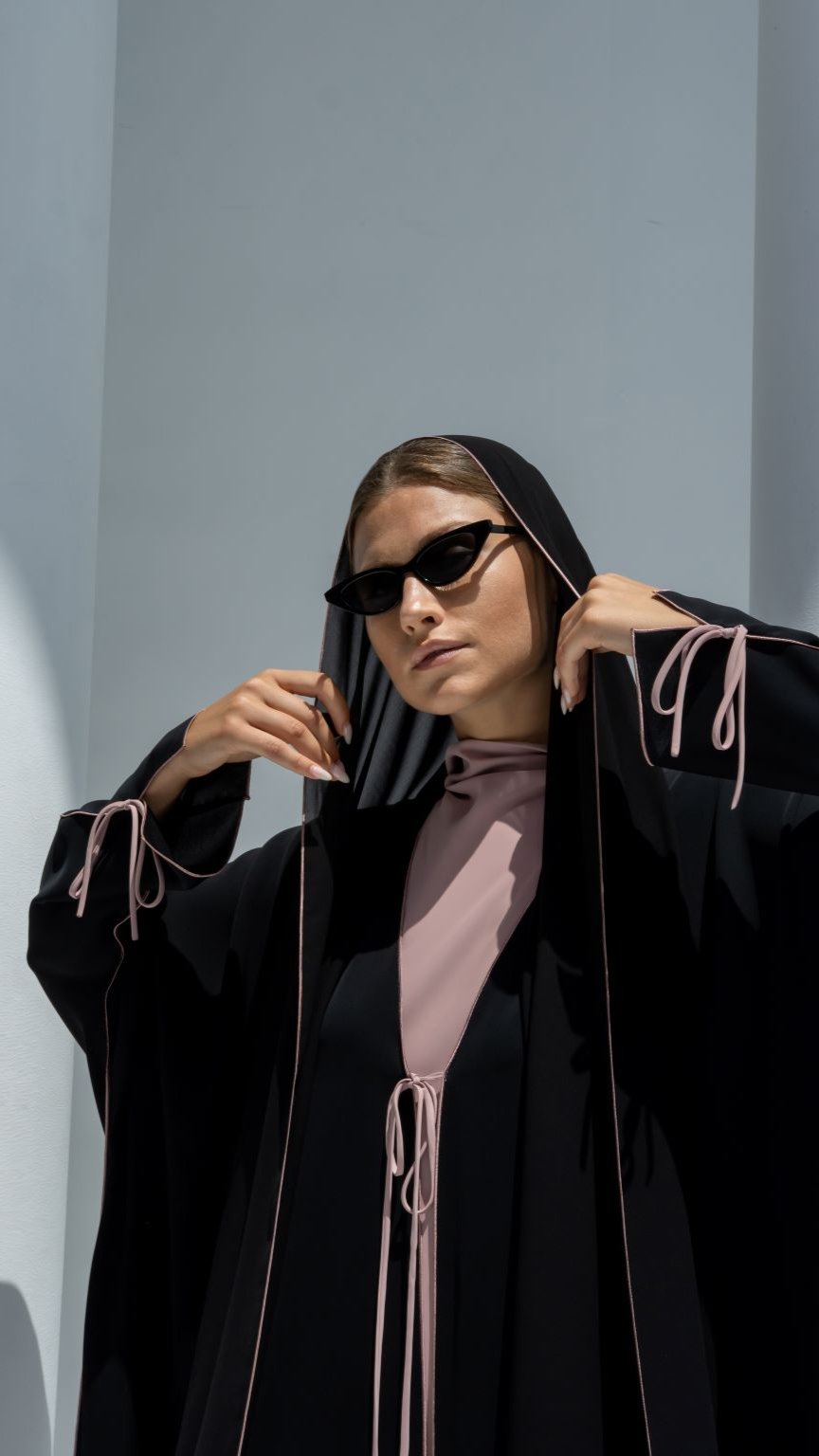 Ribbon Abaya - Bahraini